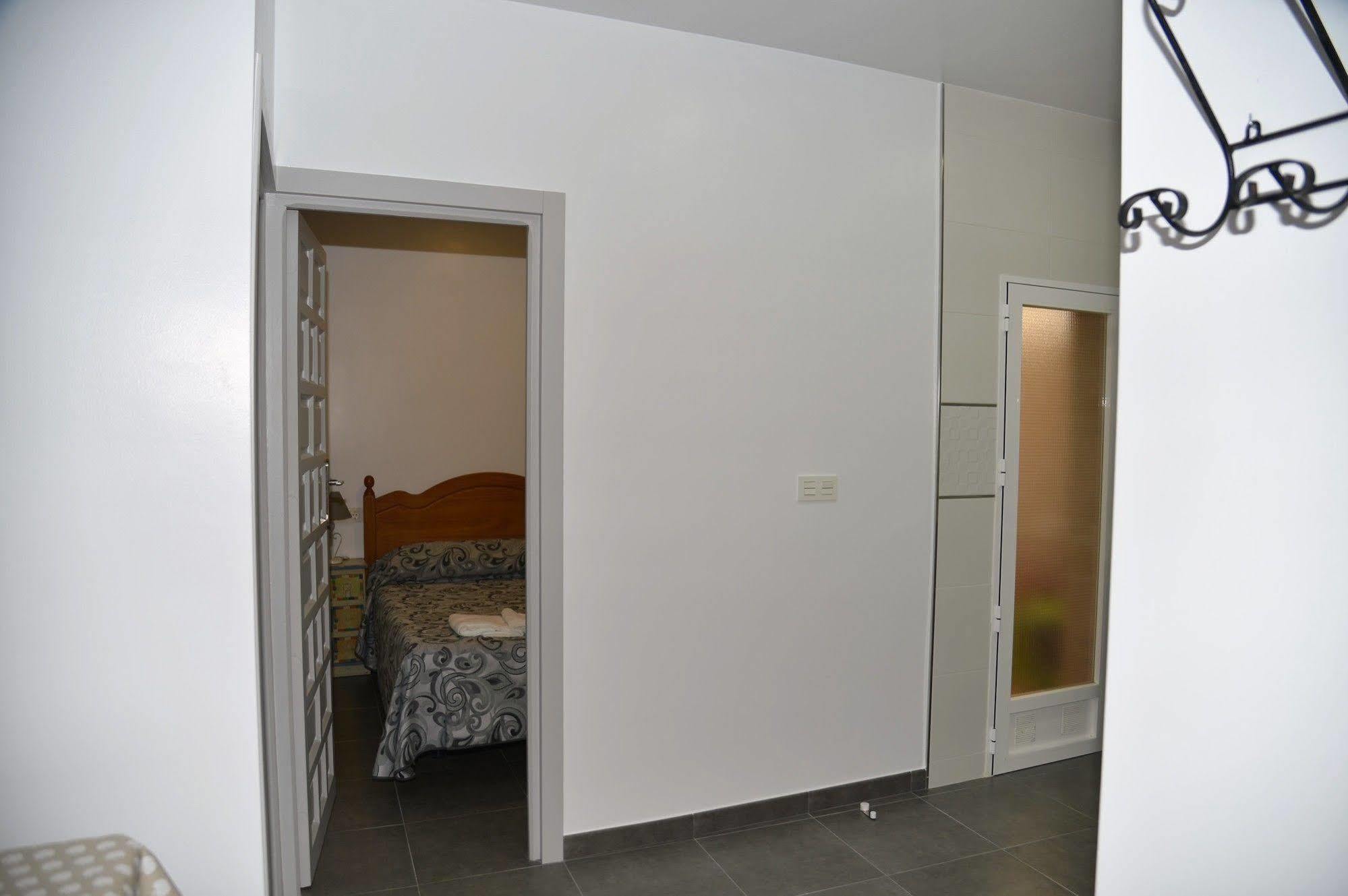 Apartamentos El Galan II Карбонерас Экстерьер фото