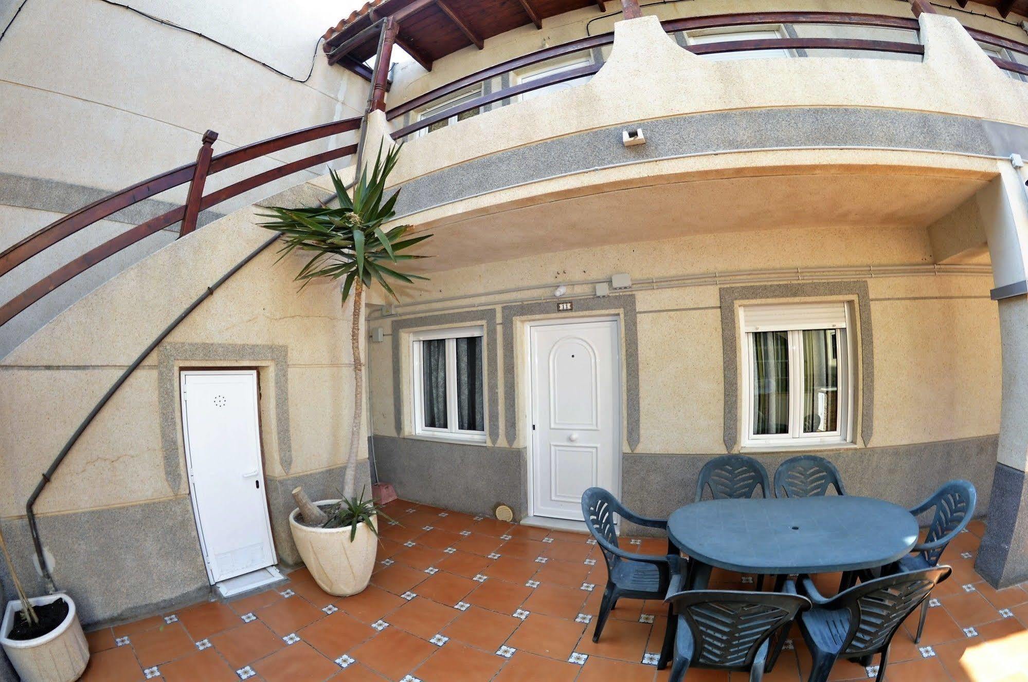 Apartamentos El Galan II Карбонерас Экстерьер фото